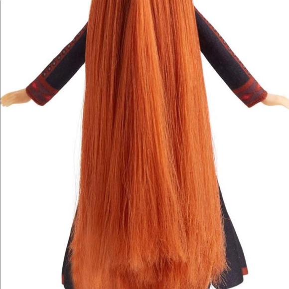 Disney Frozen Sister Styles Anna Fashion Doll with Extra-Long Red Hair - Picture 3 of 5